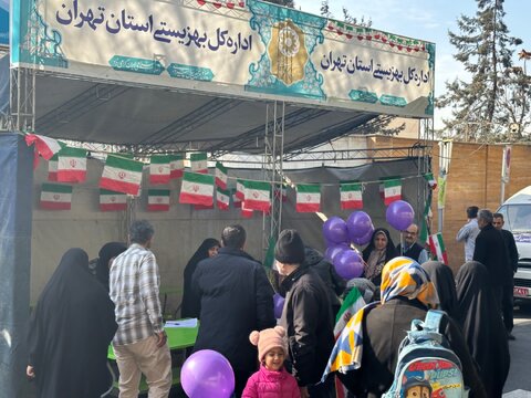 گزارش تصویری | برپایی غرفه دستاوردهای انقلاب اسلامی اداره کل بهزیستی استان تهران