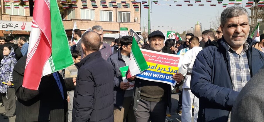 شهرری | گزارش تصویری | شرکت در راهپیمایی ۲۲ بهمن