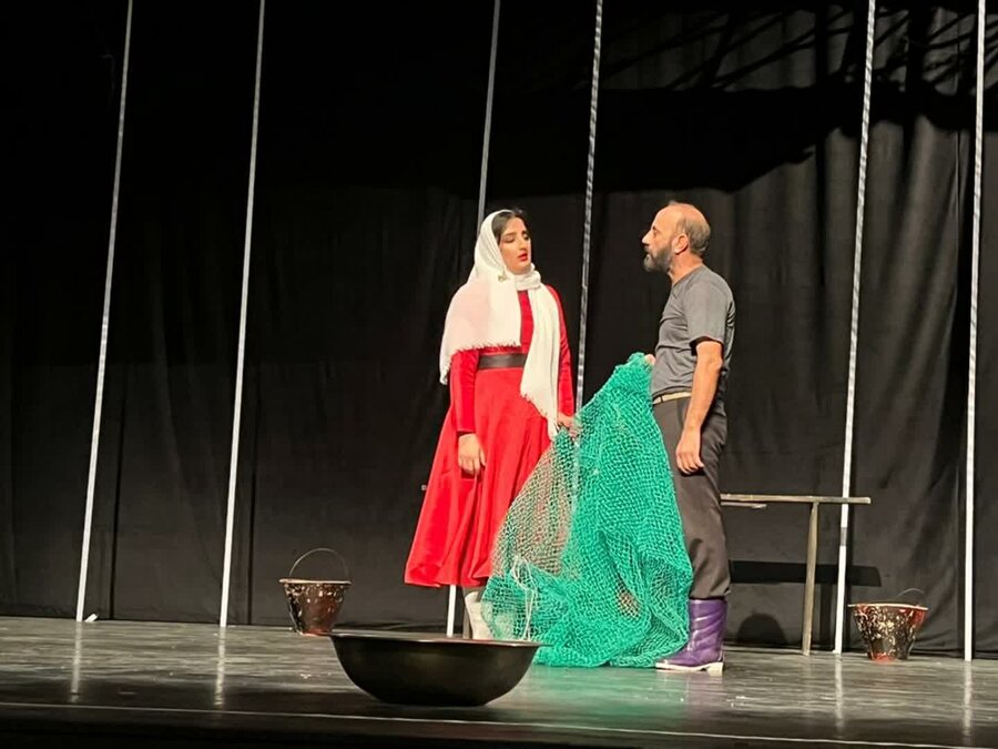 برگزیدگان بخش فراگیر جشنواره تئاتر فجر با حضور موفق معلولان بوشهری