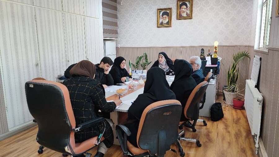 پاکدشت | برگزاری جلسه با مسئولین مراکز شبه خانواده ویژه شرکت رأی اولی های مراکز در انتخابات