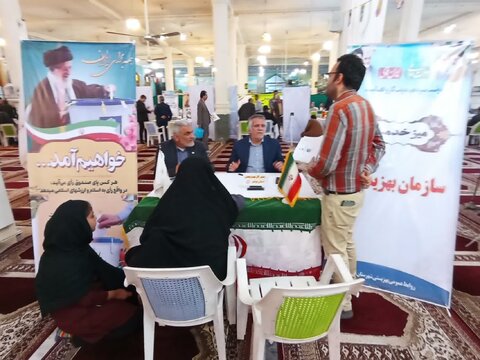 گزارش تصویری|برگزاری میز خدمت بهزیستی دشتستان با حضور سرپرست بهزیستی استان بوشهر