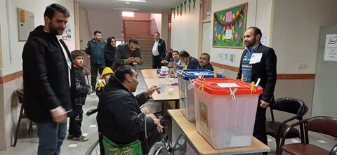 گزارش تصویری | شکوه حضور پرشور خانواده بزرگ بهزیستی آذربایجان شرقی در پای صندوق های رای