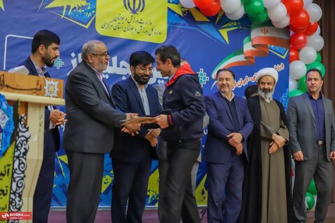 گزارش تصویری اآئین تجلیل از ورزشکاران مدال آور استان مرکزی
