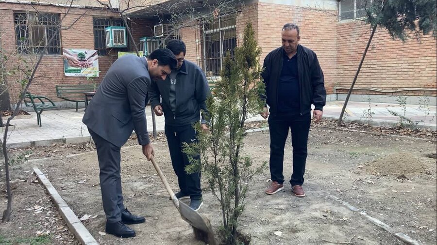 شهریار | مراسم روز درختکاری