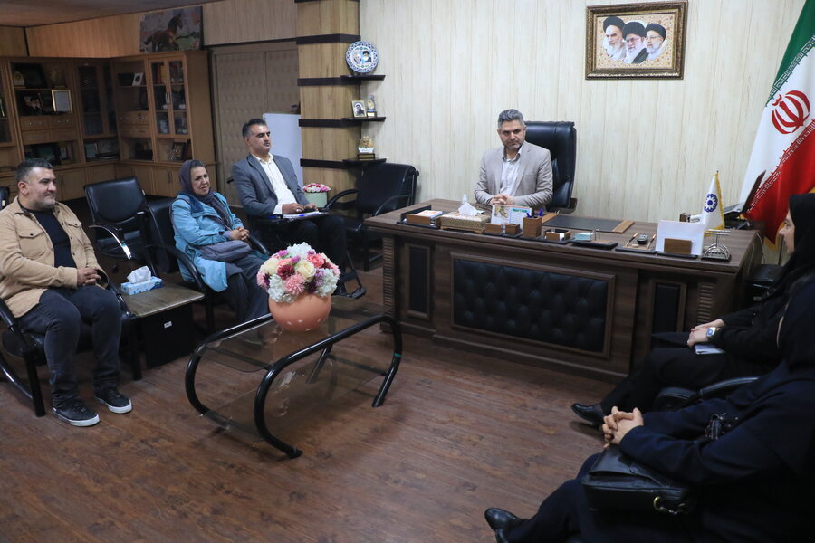برگزاری نشست اعضای هیئت مدیره کانون مراکز مثبت زندگی گیلان با سرپرست بهزیستی استان