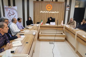 نشست مدیرکل بهزیستی استان با اعضای انجمن نابینایان