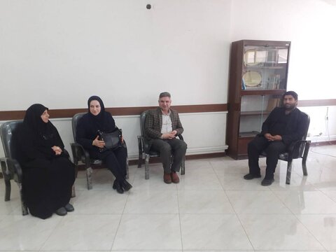 دیدار سرپرست بهزیستی استان گیلان با رئیس مجتمع قضایی دادگاه خانواده شهرستان رشت