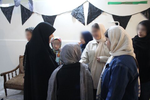 گزارش تصویری| باحضور مسئولین در کنار فرزندان مرکز شبانه روزی حضرت فاطمه(س) ضیافت افطاری ساده برگزار شد