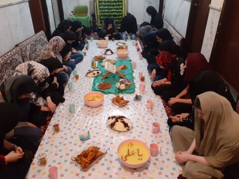 فیروزکوه | برگزاری مراسم شب احیا در مرکز توانبخشی دختران نیلوفر