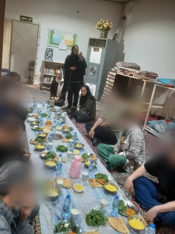چهارباغ | ضیافت افطاری ساده با در محل کمپ انیس رهایی طاووسیه شهرستان چهارباغ برگزار شد