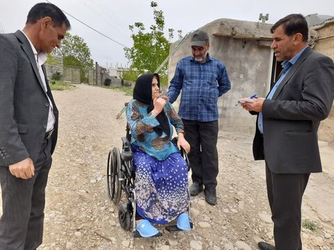 دیدار سرپرست اداره کل بهزیستی کهگیلویه و بویراحمد با خانواده های چند معلولی در چیتاب شهرستان بویراحمد