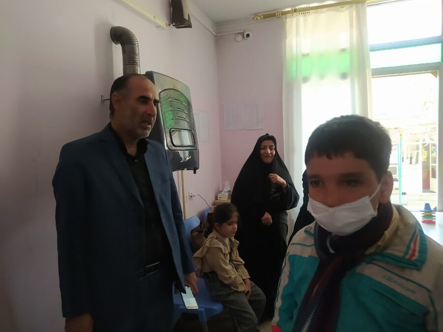 اسدآباد | بازدید سرزده رئیس بهزیستی شهرستان از مرکز توانبخشی ابن سینا