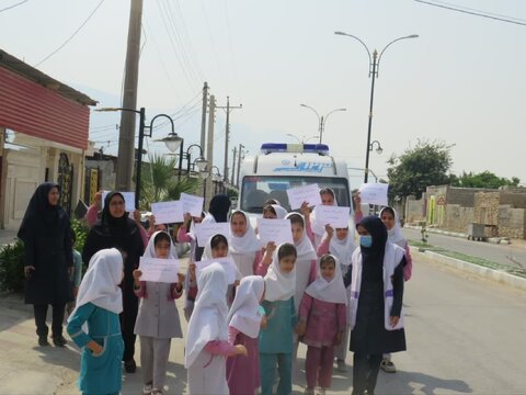 تنگستان| حضور تیم اورژانس اجتماعی 123 بهزیستی در همایش پیاه روی هفته سلامت در شهرهای اهرم و آباد
