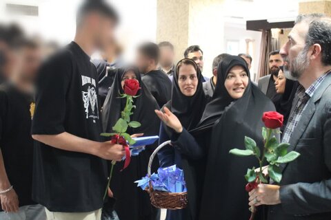 گزارش تصویری | مراسم تکریم و جشن رهسپاری فرزندان بهزیستی به زندگی مستقل در البرز برگزار شد