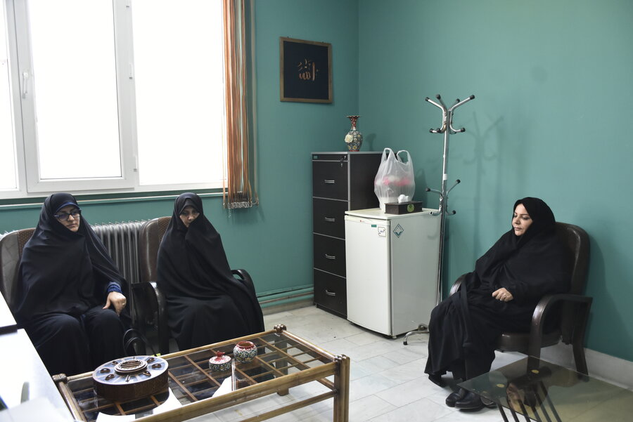 بازدید مسئولین عفاف و حجاب از بهزیستی استان کرمانشاه