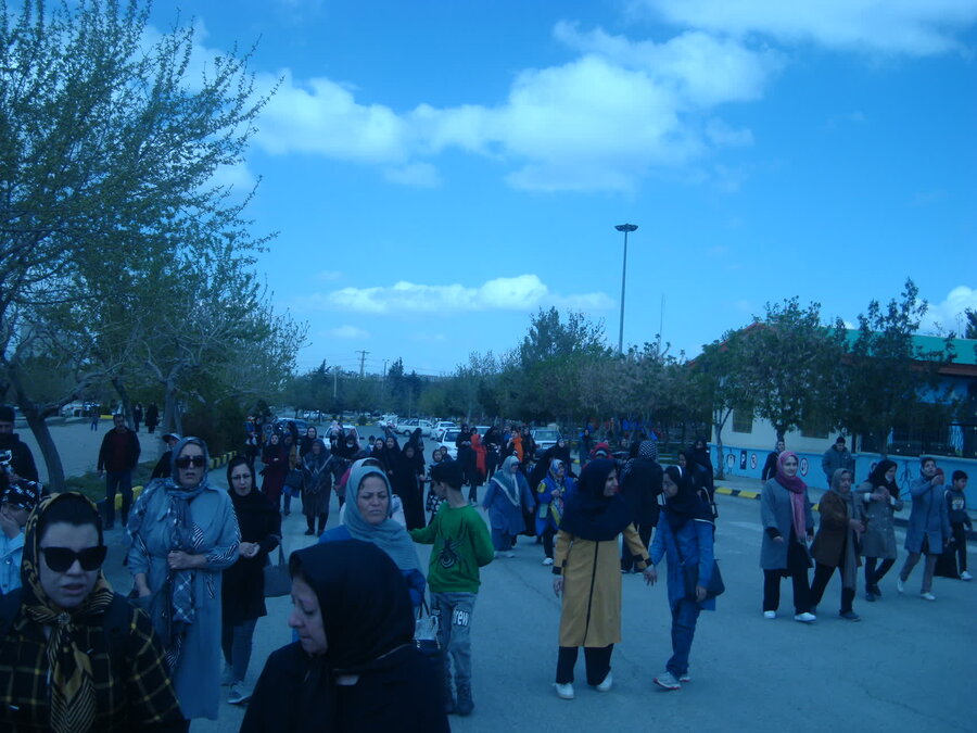 ملایر| همایش پیاده روی