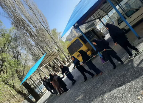 کرج | اردوی یکروزه با هدف ترویج عفاف و حجاب ویژه کارکنان بهزیستی شهرستان کرج برگزار شد