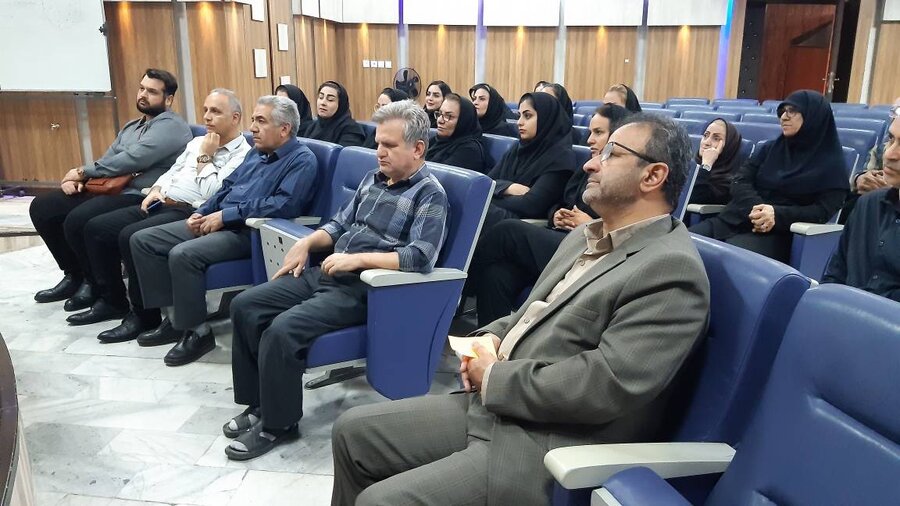 شهریار | برگزاری جلسه آموزشی مصرف بهینه آب در اداره بهزیستی شهرستان