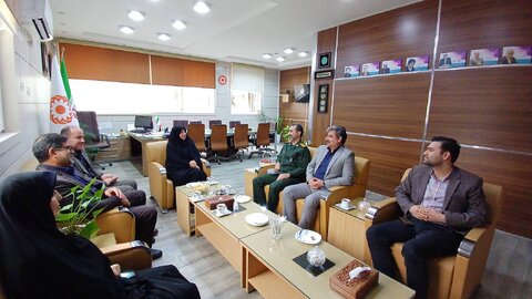 مسوول سازمان بسیج ادارات مازندران با مدیرکل بهزیستی استان دیدار کرد
