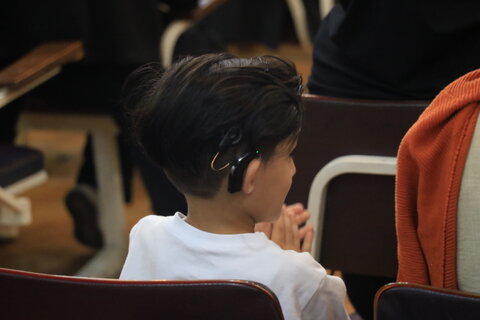 انجام ۱۳۰ مورد جراحی موفقیت آمیز کاشت حلزون شنوایی بر روی افراد ناشنوا یک دستاورد ارزشمند برای استان گیلان است