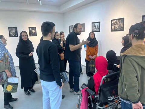 بازدید هنرجویان بهزیستی از نمایشگاه عکاسی