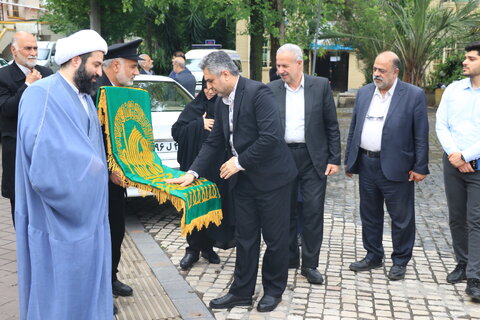 مراسم استقبال از کاروان خادمین آستان قدس رضوی(ع) به مناسبت دهه کرامت در اداره کل بهزیستی گیلان