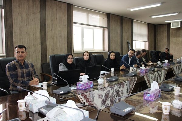 بویین میاندشت| نخستین جلسه شورای سالمندان شهرستان