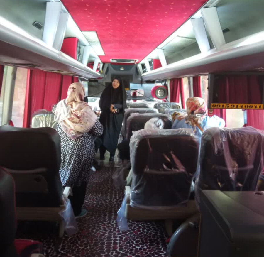 اعزام زائرین دارای معلولیت جسمی حرکتی بهزیستی استان البرز به مشهد مقدس