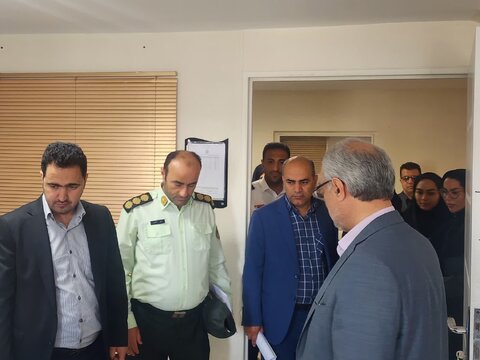 رباط کریم | بازدید رئیس دادگستری و دادستان شهرستان از مرکز خانه مهر