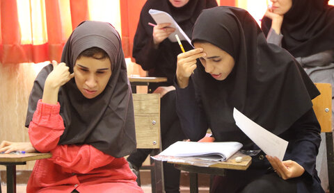 برگزاری نخستین آزمون استخدامی ویژه افراد دارای معلولیت در استان گیلان