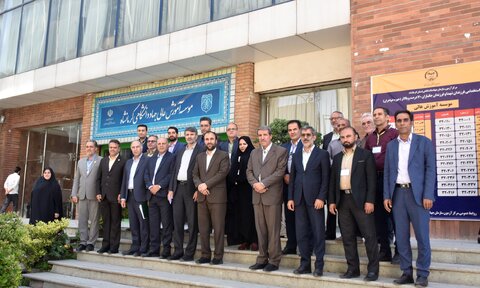 آزمون استخدامی