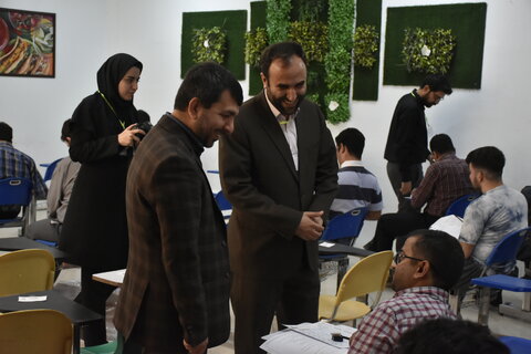 آزمون استخدامی