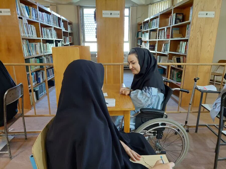 برگزاری نخستین آزمون استخدامی ویژه افراد دارای معلولیت در آذربایجان شرقی
