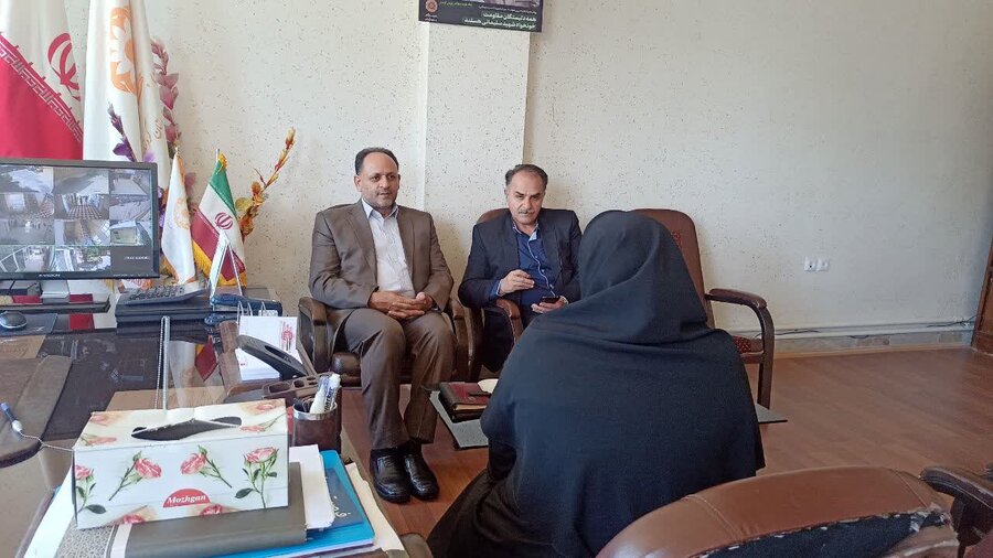 دیدار رییس حراست و مسئول ارزیابی عملکرد بهزیستی استان با پرسنل بهزیستی کامیاران