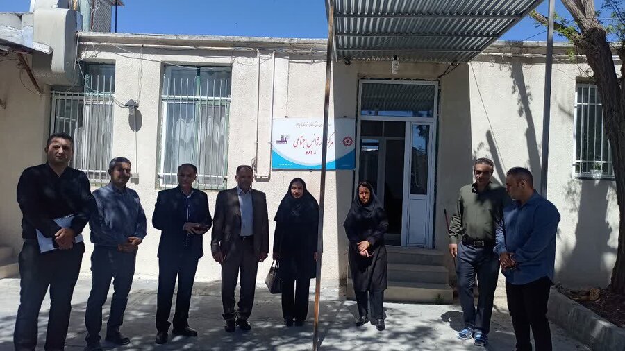 دیدار رییس حراست و مسئول ارزیابی عملکرد بهزیستی استان با پرسنل بهزیستی کامیاران