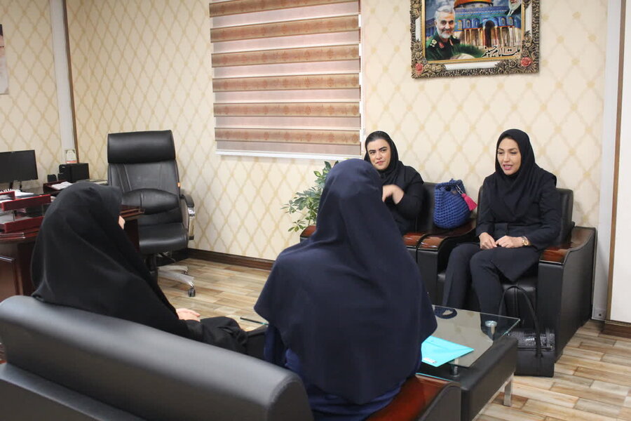 دیدار مدیرکل بهزیستی استان البرز با مسئولين و رابطین بیمه آتیه سازان حافظ