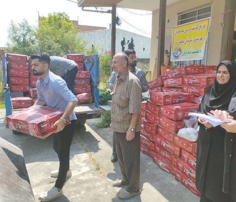 میاندورود | توزیع بیش از ۴هزارو پانصد کیلو گرم گوشت قرمز بین مددجویان بهزیستی در شهرستان میاندورود