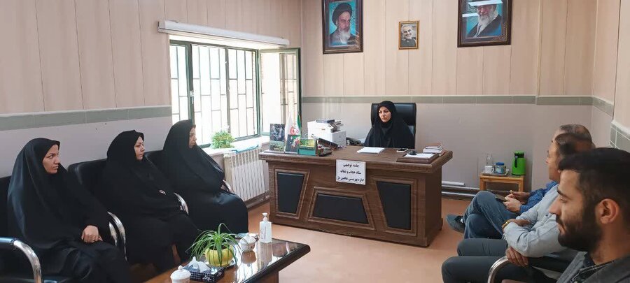 جلسه توجیهی و بررسی برنامه های ستاد حجاب و عفاف در بهزیستی شاهین دژ 