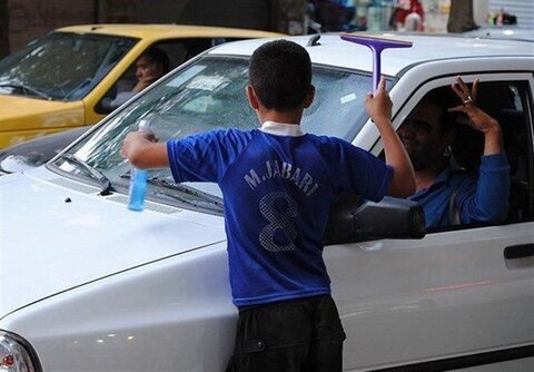 در رسانه| شناسایی ۳۴۵ کودک کار و خیابانی در استان اردبیل