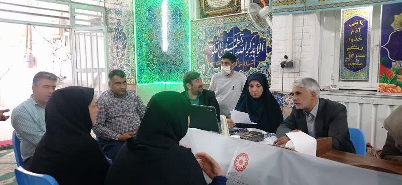 اصفهان| آثار مثبت برپایی میز خدمت در خدمترسانی و تعامل بیشتر بین مسئولین و جامعه هدف