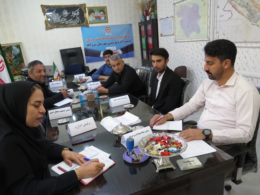 سروآباد/ برپایی میز چله خدمت