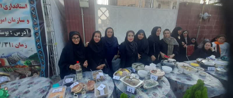 چهارباغ | سـوّمین روز از بــرگزاری نمــایشگاه طــلایه داران شـکوه ایران زمـین در شــهرستان چـهارباغ
