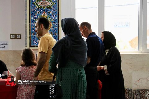 گزارش تصویری | حضور خانواده بزرگ بهزیستی استان گیلان در شعبات اخذ رأی ریاست جمهوری