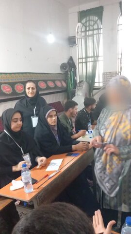 گزارش تصویری | افراد دارای معلولیت البرزی پای صندوق‌ حاضر و با انداختن رأی خود در تعیین سرنوشت کشور سهیم شدند