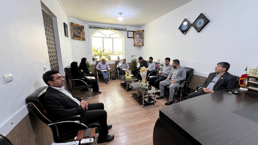 شهرستان کوار/ برگزاری جلسه هماهنگی برنامه ها به مناسبت هفته بهزیستی با ادارات آموزش و پرورش و بنیاد شهید شهرستان کوار