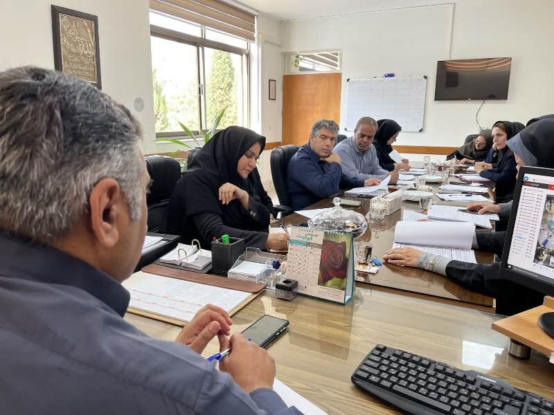 اصفهان| بررسی و ارزیابی ۳۵۶ مورد گزارش مددکاری جهت رسیدگی به درخواستها و مشکلات مددجویان