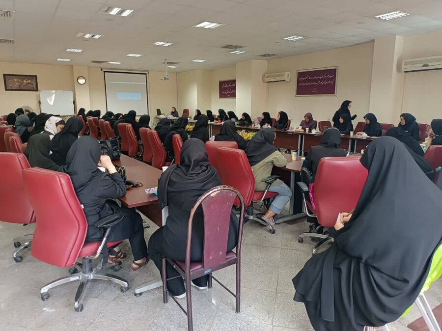 شهرتهران| برگزاری جلسه دفتر توانمند سازی خانواده و زنان شهرتهران| برگزاری جلسه دفتر توانمند سازی خانواده و زنان