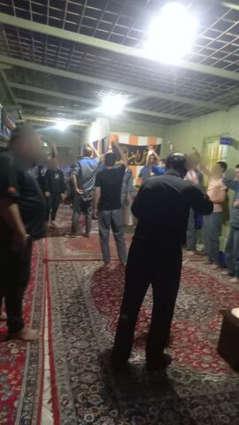 ساوجبلاغ | مجلس عزای شب شام غریبان حسینی در کمپ آرامش گستران خور برگزار شد