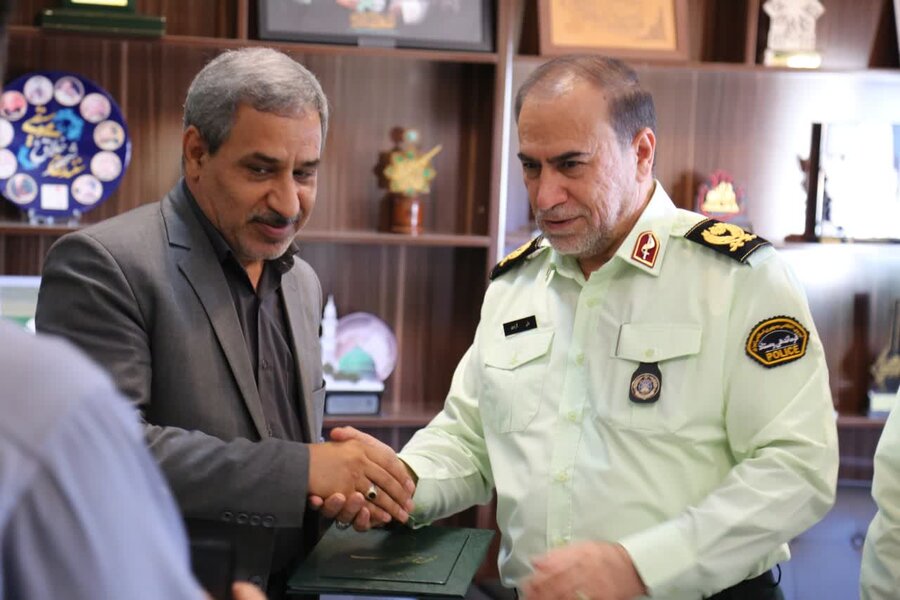 فرمانده نیروی انتظامی استان کردستان از مدیرکل بهزیستی تقدیر کرد