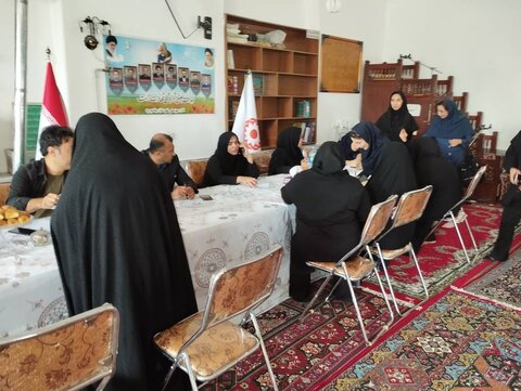 میاندورود| میز ارتباطات مردمی اداره بهزیستی شهرستان میاندورود در روستای اسلام آباد برگزار شد